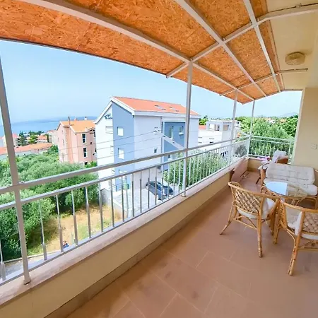 Apartament Rozita *