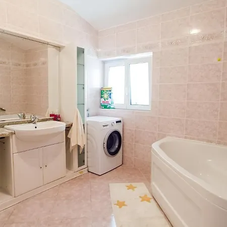 Apartament Rozita