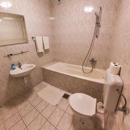Huanita Apartment