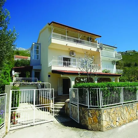 Apartament Rozita